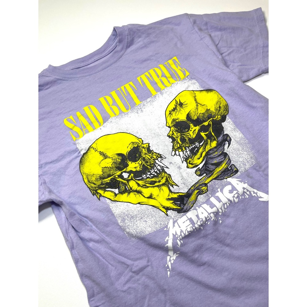 Metallica Sad But True Graphic T-Shirt Lavender Purple Heavy Metal Rock XS 0289